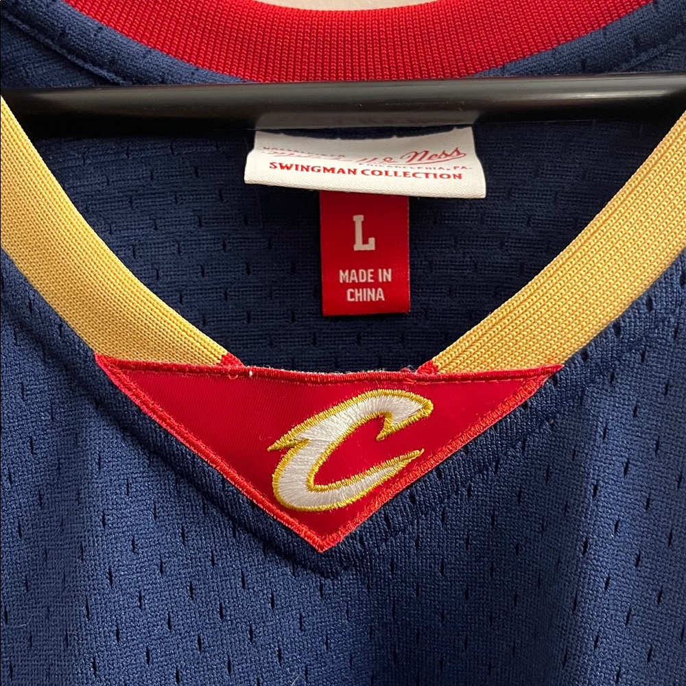 Cleveland Cavaliers Mitchell & Ness Shaquille O’Neal Swingman jersey sz. Large - Picture 3 of 4